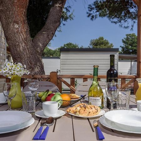 Salve Croatia Mobile Homes In Zaton Holiday Resort المظهر الخارجي الصورة